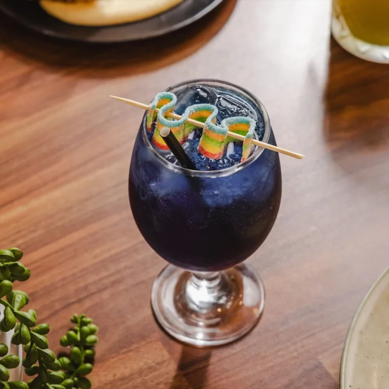 COCKTAIL